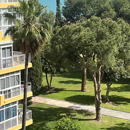 Agata Hermoso Estudio Con Piscina Y Vista Al Mar Apartment Benalmadena