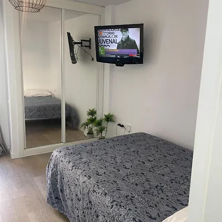 Agata Hermoso Estudio Con Piscina Y Vista Al Mar